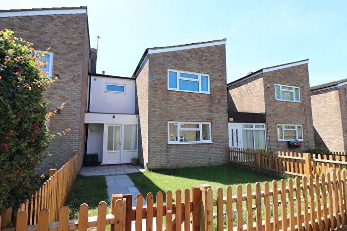 3 Bedroom Terraced House For Sale In Ascot Crescent, Stevenage, Hertfordshire, SG1