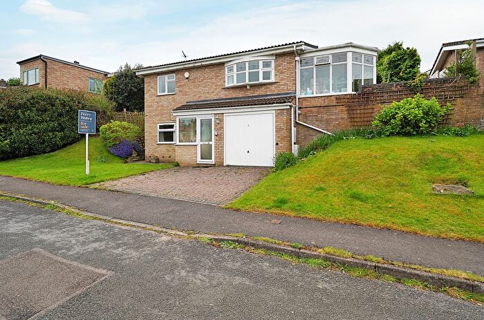 3 Bedroom Detached House For Sale In Langtoft Road, Stroud, Gloucestershire, GL5