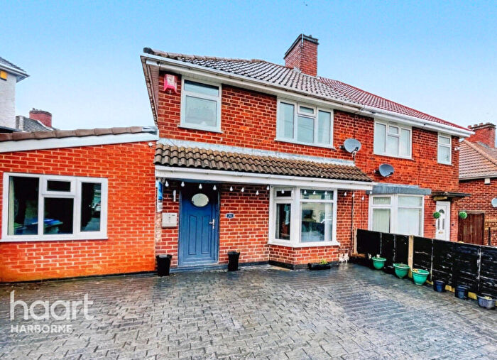 3 Bedroom Semi Detached House For Sale In Eva Road, Oldbury, B68