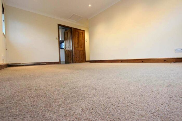 1 Bedroom Flat To Rent In Athelstan Walk North, Welwyn Garden City, AL7