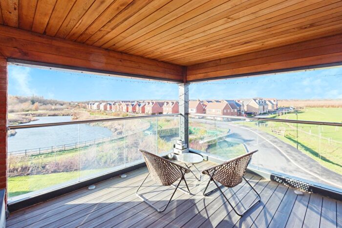 2 Bedroom Flat For Sale In Tibbs Road, Haddenham, Aylesbury, HP17