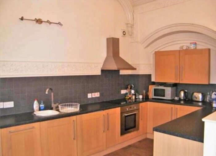 1 Bedroom Flat To Rent In Tudor Hall, Norwich, NR1