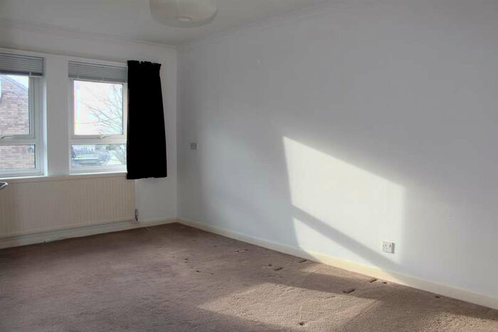 2 Bedroom Retirement Property For Sale In Heathfield Way, Nailsea, BS48