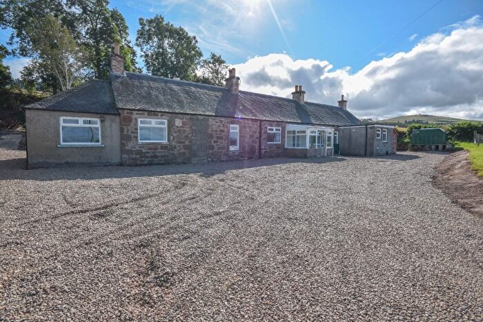 4 Bedroom Bungalow To Rent In East Nevay Farm, Eassie, Newtyle, Angus, DD8