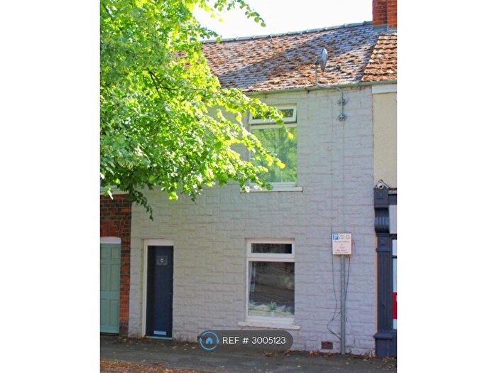 2 Bedroom Terraced House To Rent In Queen St, Brigg, DN20