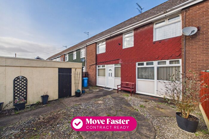 3 Bedroom Terraced House For Sale In Dulverton Close, Bransholme, Hull, HU7