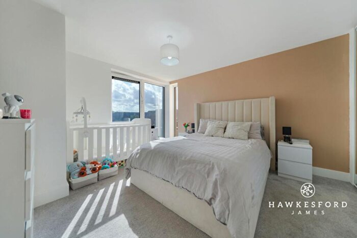 1 Bedroom Apartment For Sale In Neptune Close, Milton Regis, ME10