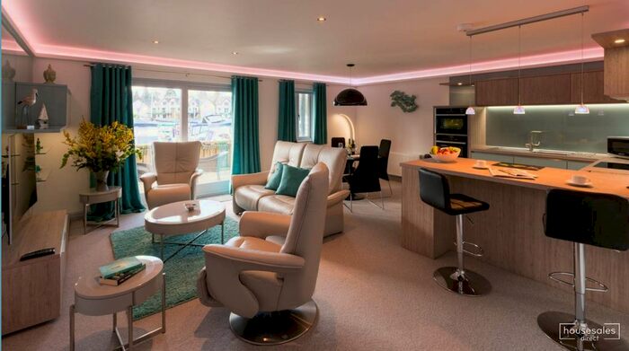 2 Bedroom Flat For Sale In Windward Way, Bowness-On-Windermere, LA23