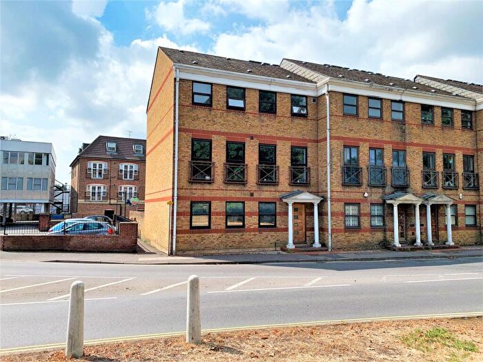1 Bedroom Flat For Sale In High Street, Aldershot, GU11