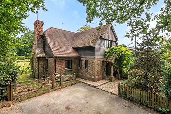 4 Bedroom Detached House To Rent In Ardingly Road, Lindfield, RH16
