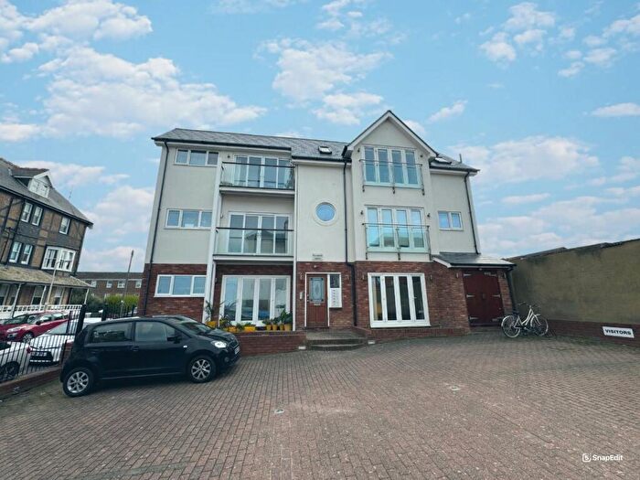 2 Bedroom Flat To Rent In Sea Tower South, Sussex Gardens, Westgate, CT8