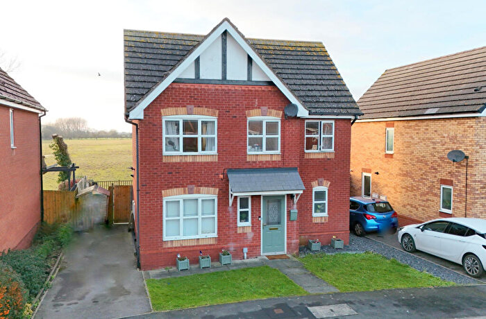 4 Bedroom Detached House For Sale In Ffordd Pant Y Celyn, Prestatyn, LL19