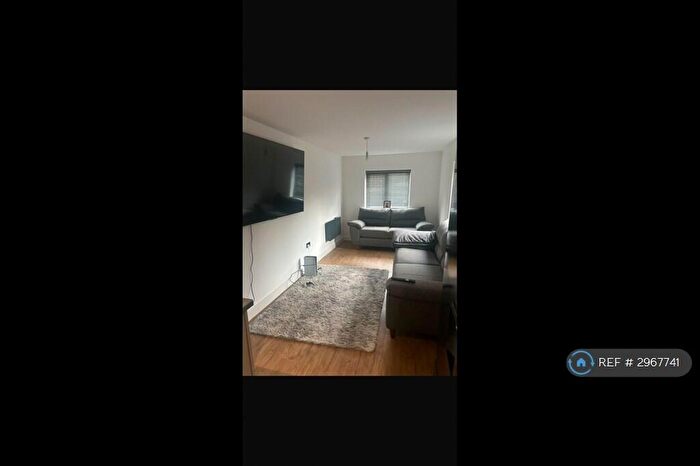 2 Bedroom Flat To Rent In Chantry Lane, Grimsby, DN31
