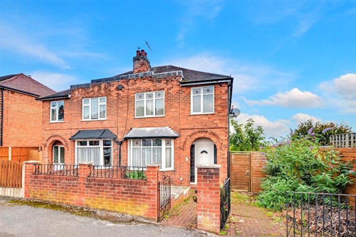 3 Bedroom Property For Sale In Imperial Avenue, Gedling, Nottingham, NG4