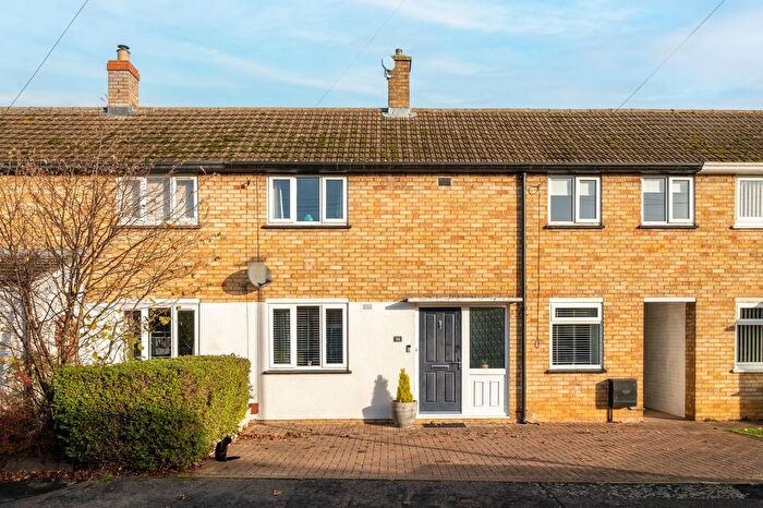 3 Bedroom Terraced House For Sale In Ellesmere Road, Cambridge, CB4