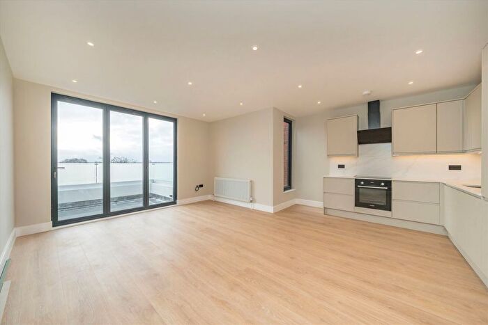 1 Bedroom Flat For Sale In Elm Grove, Wimbledon, SW19