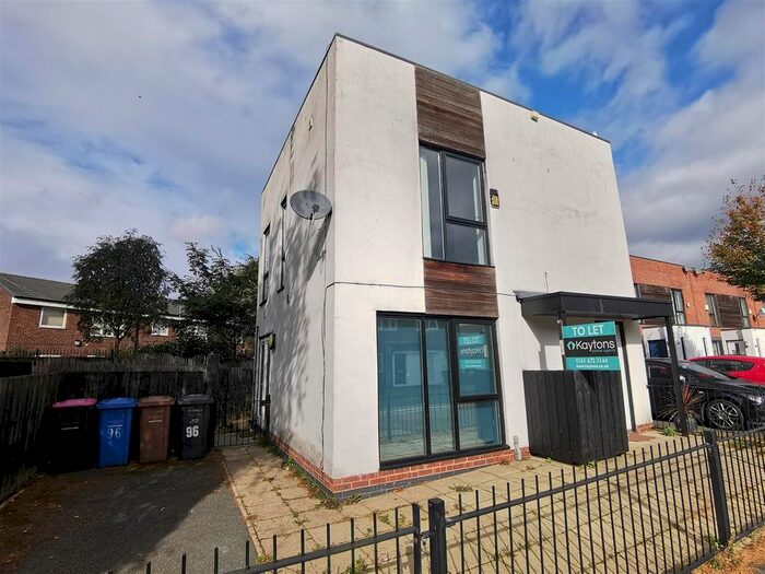 2 Bedroom Detached House To Rent In Taylorson Street, Salford, M5