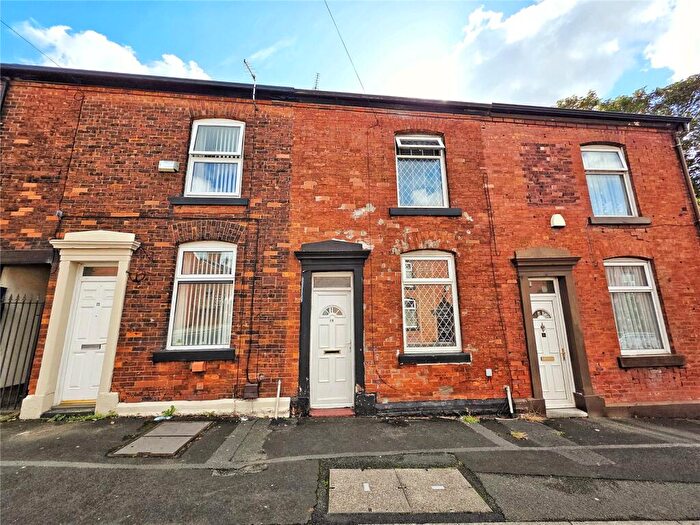 2 Bedroom Terraced House For Sale In Whiteacre Road, Ashton-under-Lyne, Greater Manchester, OL6