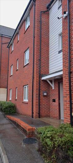 2 Bedroom Apartment To Rent In Suffolk Court, Hevingham Drive, Chadwell Heath, Romford, RM6