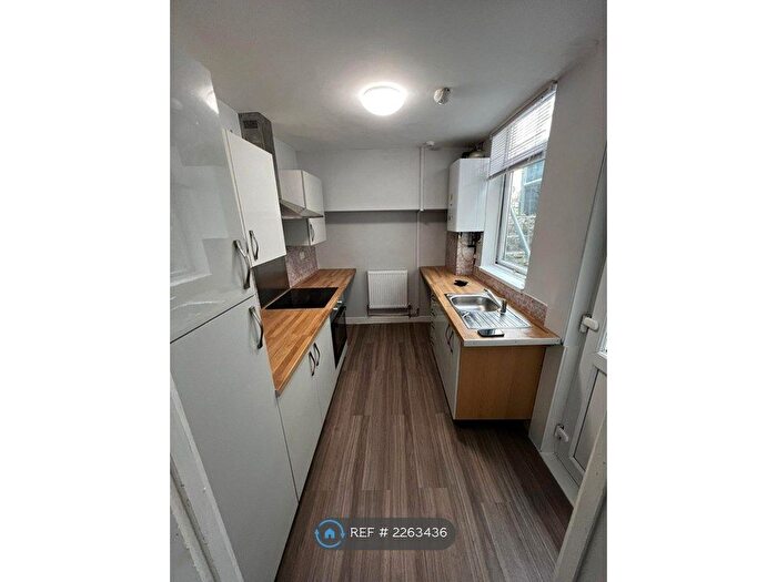 3 Bedroom Terraced House To Rent In Park Street, Griffithstown, Pontypool, NP4