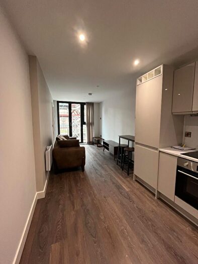 1 Bedroom Apartment To Rent In Triskelion Way, Liverpool, Merseyside, L3