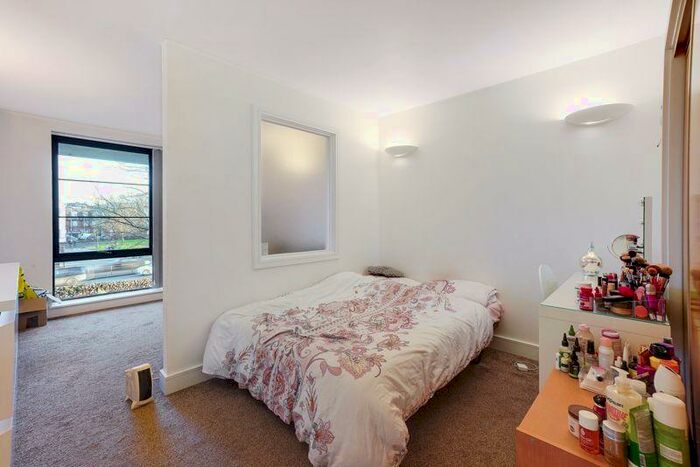 1 Bedroom Flat To Rent In Burgate Lane, Canterbury, CT1