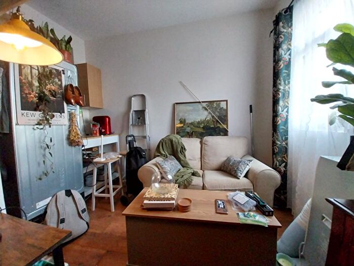 Studio To Rent In Higham Hill Road, Walthamstow, E17