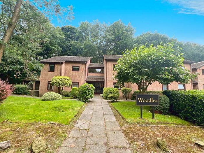 2 Bedroom Flat To Rent In Stableford Avenue, Eccles, Manchester, M30