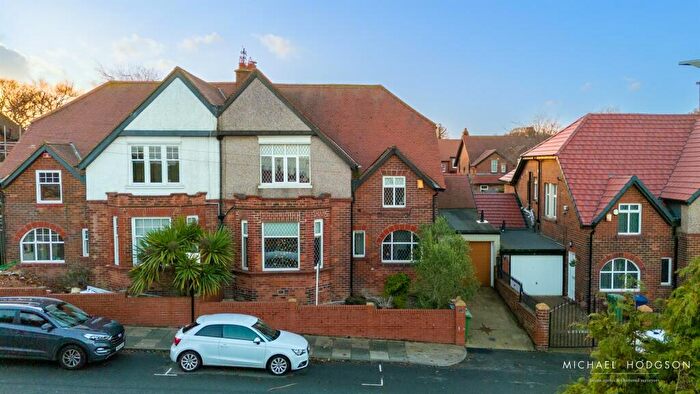 4 Bedroom Semi Detached House For Sale In Ettrick Grove, High Barnes, Sunderland, SR4