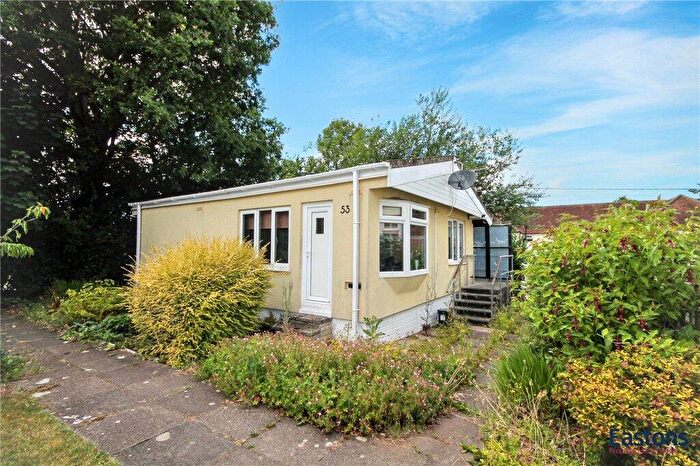 2 Bedroom Detached House For Sale In Warren Park, Boxhill Road, Tadworth, Surrey, KT20