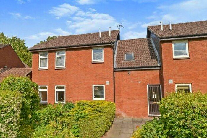 1 Bedroom Studio To Rent In Quaker Lane, Darlington, DL1