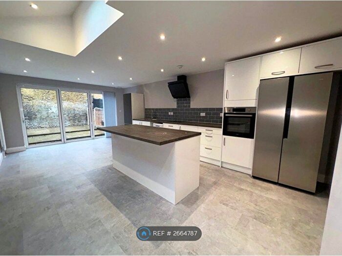 4 Bedroom Terraced House To Rent In Selby Road, London, E11