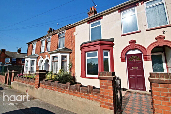 3 Bedroom Terraced House For Sale In Cullingham Road, Ipswich, IP1