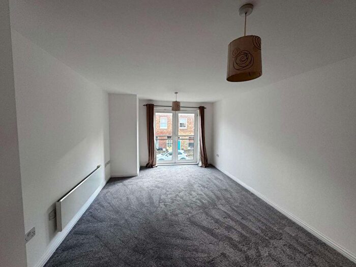 2 Bedroom Flat To Rent In Effra Parade, London, London, SW2