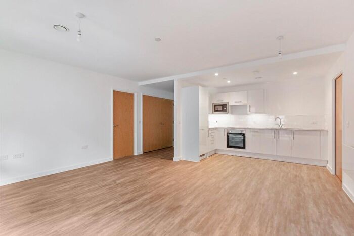 2 Bedroom Apartment To Rent In A Pelham Street, BN1