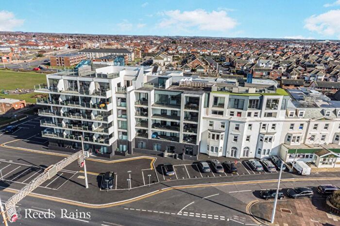 3 Bedroom Apartment For Sale In New South Promenade, Blackpool, Lancashire, FY4
