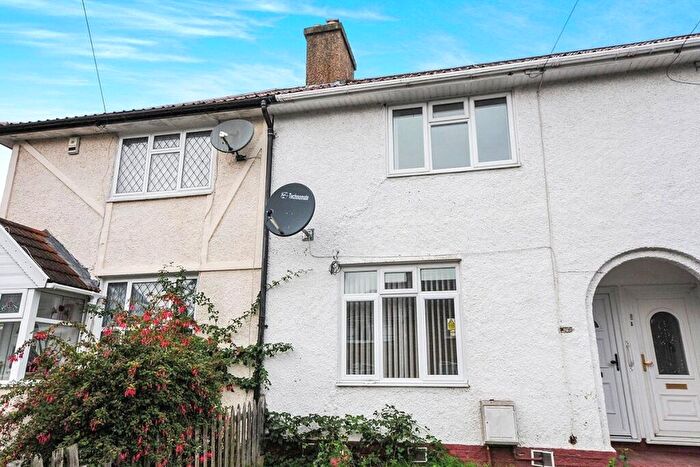 2 Bedroom Terraced House For Sale In Ravenscar Road, Bromley, BR1