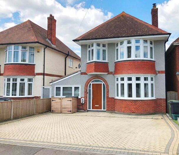 4 Bedroom Detached House For Sale In Dorchester Road, Weymouth, DT3