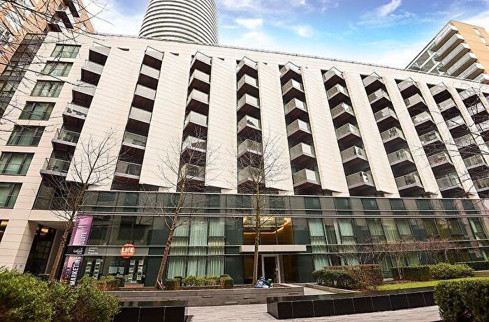 Apartment To Rent In Baltimore Wharf, London, E14