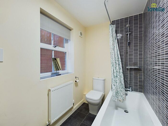 2 Bedroom Semi-Detached House For Sale In Lime Walk, Market Rasen, LN8