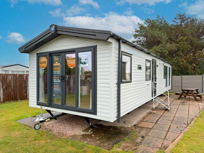 2 Bedroom Park Home For Sale In Silver Sands Holiday Park, IV31