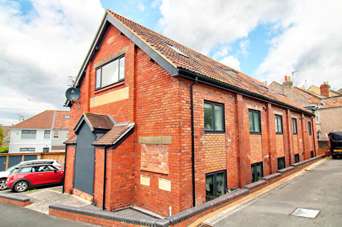 1 Bedroom Apartment For Sale In Palmrya Road, Bristol, BS3