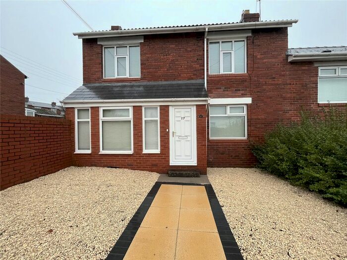 3 Bedroom Semi-Detached House To Rent In Tyne Road East, Stanley, DH9