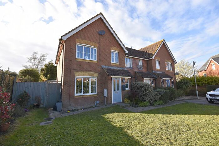 3 Bedroom End Terrace House For Sale In Collar Makers Green, Ash, Kent, CT3