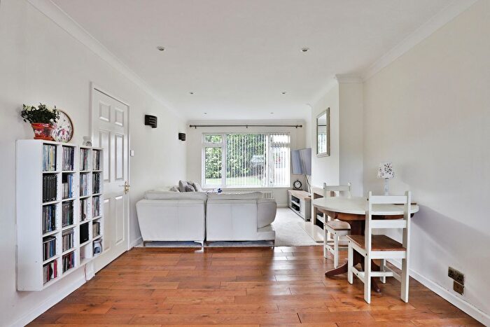2 Bedroom Bungalow For Sale In Yarmouth Road, Poole, Dorset, BH12