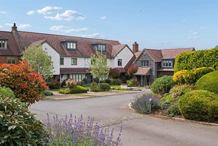 4 Bedroom End Of Terrace House For Sale In Strawberry Fields, Great Brickhill, Buckinghamshire, MK17