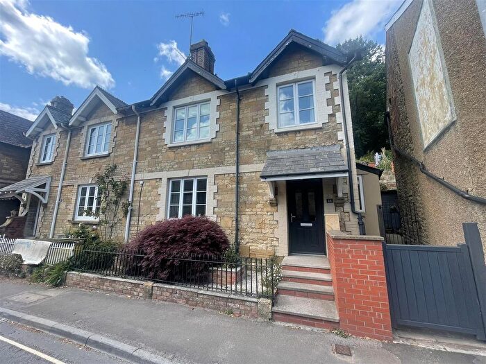 4 Bedroom Semi-detached House For Sale In East Street, Crewkerne - Offers Invited, TA18