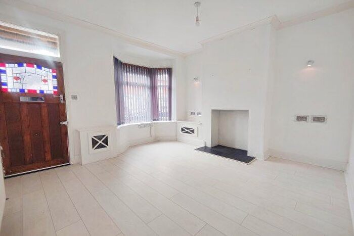 2 Bedroom Terraced House To Rent In Tame Road, Birmingham, B6