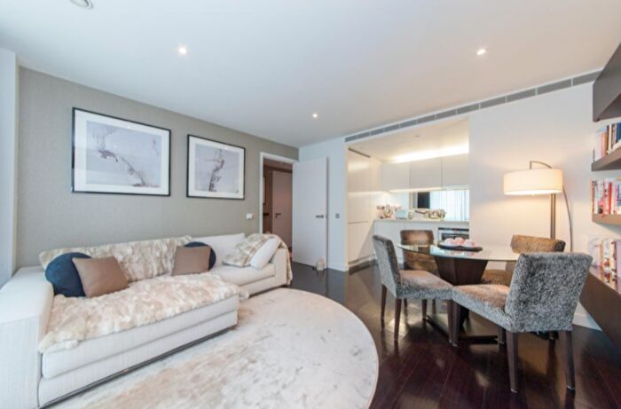 1 Bedroom Apartment To Rent In Pan Peninsula Square, Tower Hamlets, London, E14