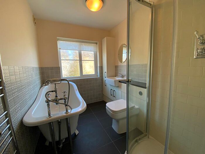 4 Bedroom House To Rent In Wellbrook Way, Girton, CB3